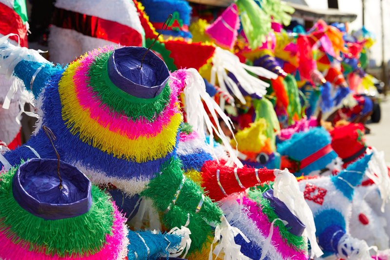 Get Ready to Break Open Big Wins in Pinata Wins Slot - overview